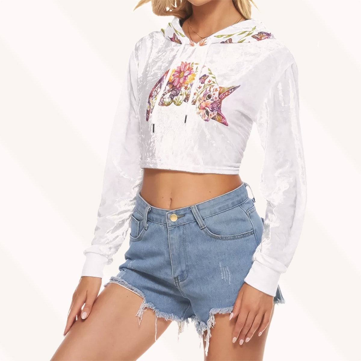 Cropped velour hoodie for women with long sleeves and cat print