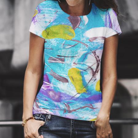 T-shirt for women with abstract splatter print