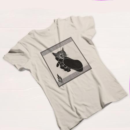 T-shirt for women with black cat print, off white color