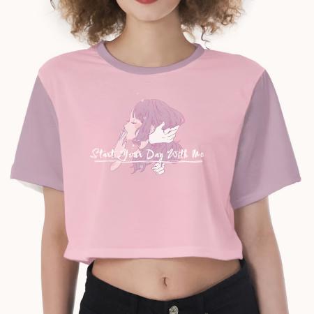 Cropped Shirt with Short Sleeves and Pink Kiss anime print